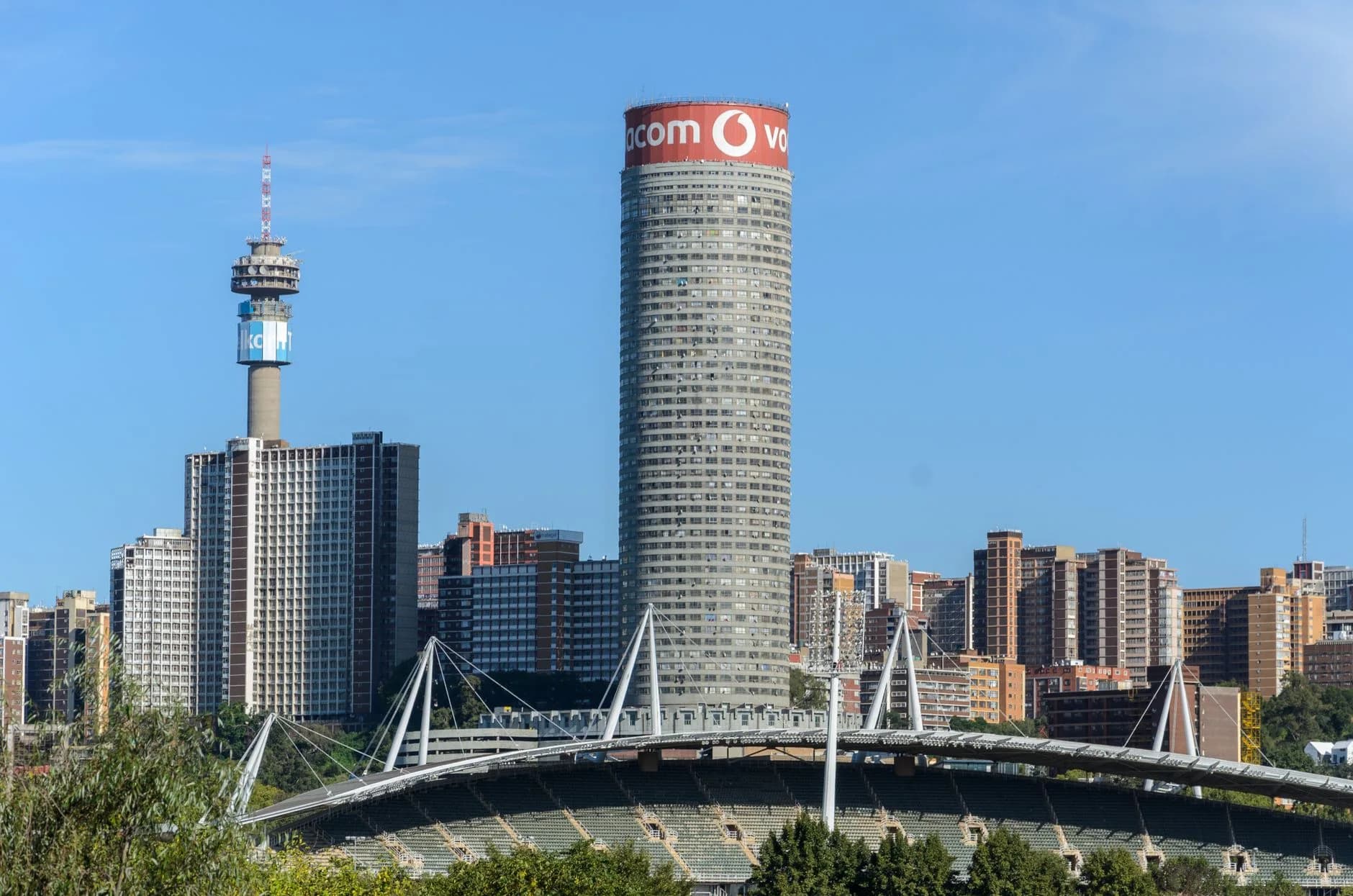 Johannesburg skyline with Ponte Tower, showing city-scale context
